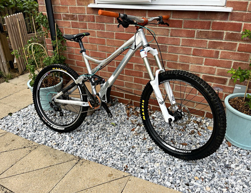 Giant rockshox lyrik rc2dh - giant,