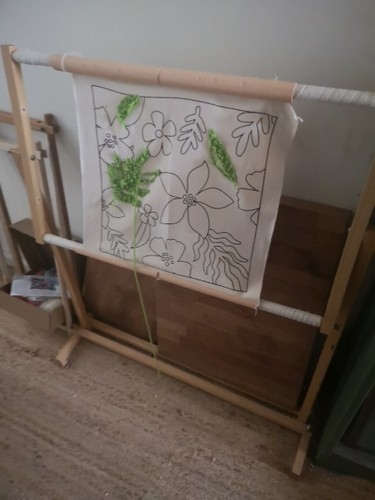 Tapestry frame standing the - frame,