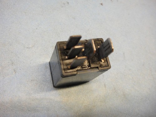 Buell 2002 relay grey - relay,