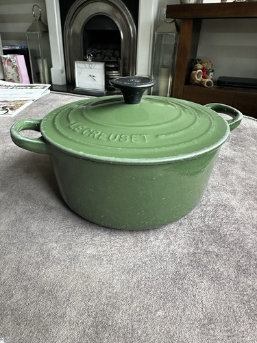 Creuset cast iron casserole - le,