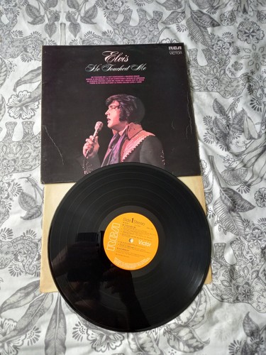 Elvis presley touched lp - presley, me