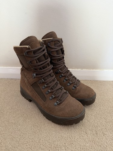 Meindl desert combat boots - desert,