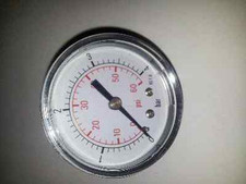 swimming pool / pond / spa /