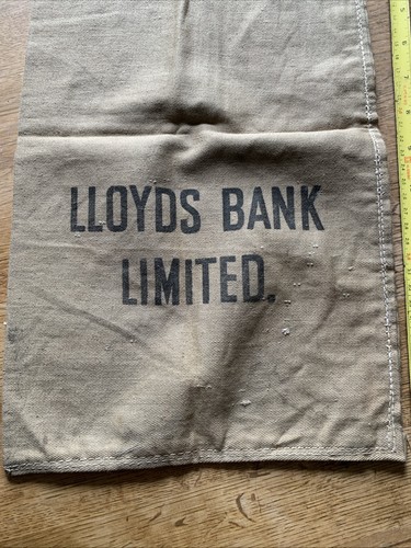 Vintage lloyds bank coin cash - vintage,