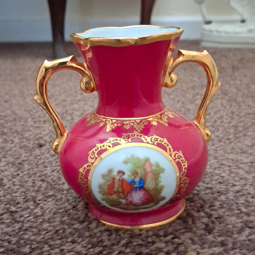 Reine limoges porcelain - la,