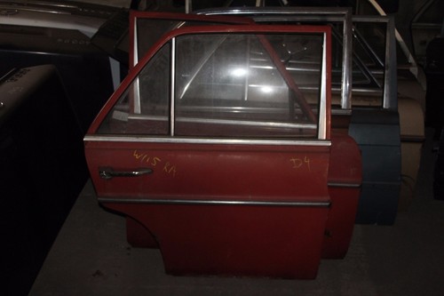 Mercedes w114 w115 8 - w114,