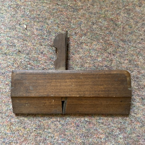 Vintage side rebate - side,