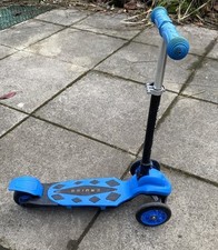 ToyStar Cruise 3 Wheel Tri Scooter, Easy Folding System, Height Adjustable