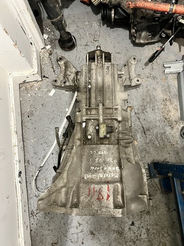 Bmw series f20 - 1,3, pet