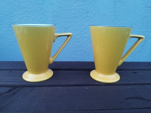 Churchill yellow art - churchill,