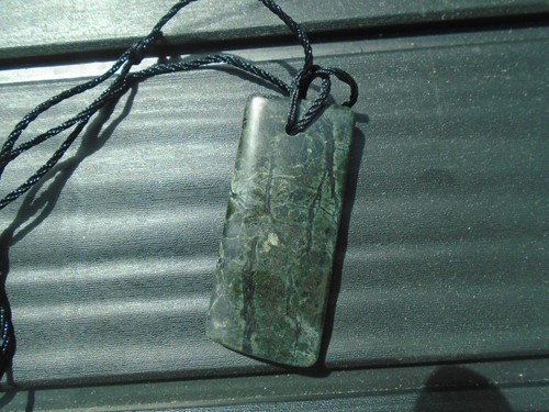Maori greenstone pendant - maori,