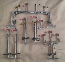 6 OO Gauge Signals by Crescent