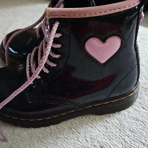 Martens 1460 kids patent - martens,