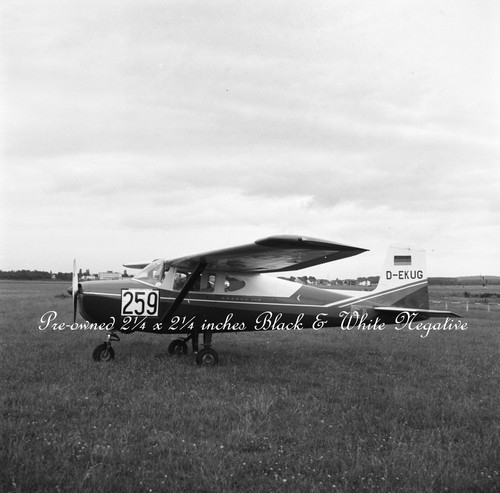 Cessna 150 ekug - c1960s,, b&w