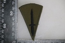 BRITISH ARMY CLOTH COMMANDO COURSE DAGGER PATCH SUBDUED
