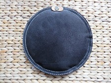 JEWELLERS FINEST QUALITY BLACK