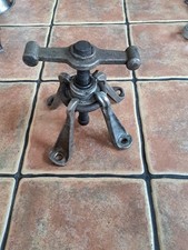 Heavy Duty Hub Puller. Sykes Pickavant?