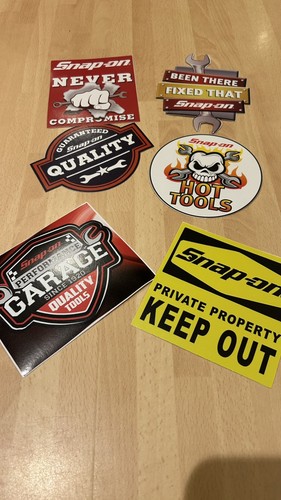 Snap pack of stickers - -,