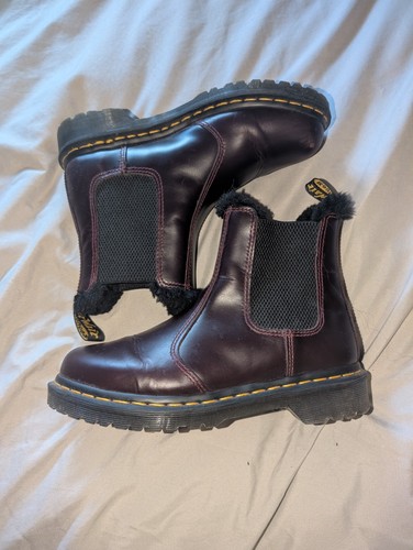 Martens women s chelsea - martens, women's
