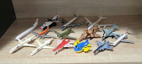 Airplane passenger plane toy