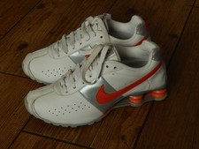 NIKE SHOX CLASSIC WOMENS WHITE ORANGE SHOES TRAINERS 343907-181 ,UK 5.5 ,EU 39