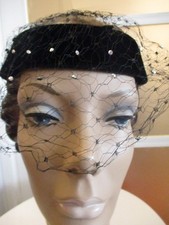 VINTAGE FRENCH HAT