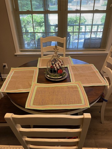 Burlap green pink border - green,