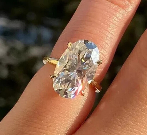 White moissanite ct - moissanite,