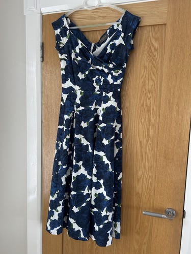 Bombshell navy roses - navy, size