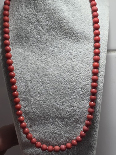 Antique red coral - antique/,