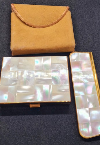 Musical powder compact agme - musical,