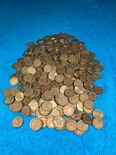 200x British Brass Three Pence Pieces bulk lot George VI & Queen Elizabeth II 