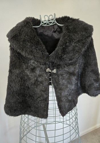 Vintage black faux fur - :,