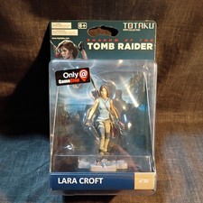 Lara Croft Figure No. 30 First