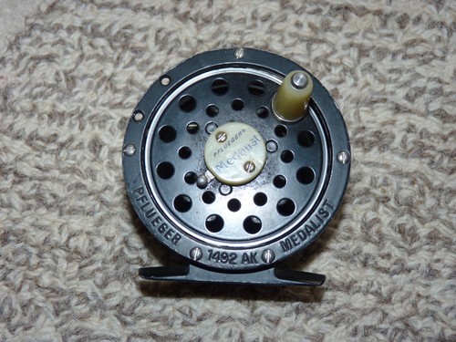 Pflueger medalist 1492ak - pflueger, fly