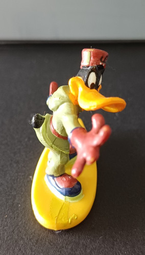 Freeriders daffy duck figure - duck,