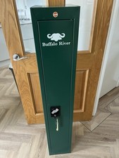 Buffalo River Airgun Cabinet 3 Rifles - With Keys Looks Superb RRP £210
