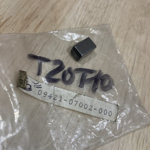 Suzuki 09421 07002 crankshaft - suzuki,
