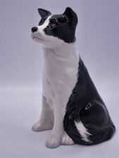 Cart & Co Border Collie ceramic dog figurine – hand painted in England.