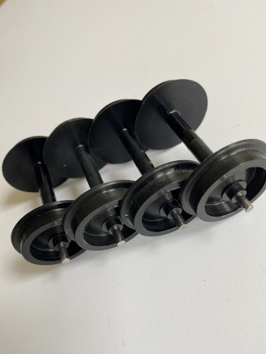 Scale plastic wheel sets - g, scale.
