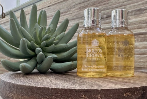 Molton brown london - molton,