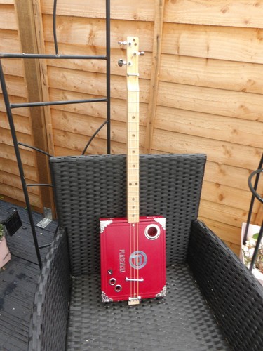 String homemade left handed - string,