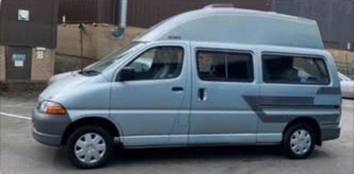 Toyota hiace high - toyota,