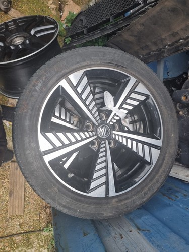 Black diamond cut - mg, zs