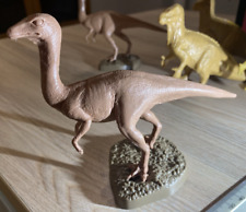 AE407 Invicta Stenonychosaurus