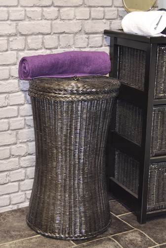Tall wicker laundry basket - ,