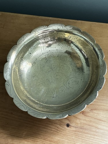 Solid brass fruit bown mid - brass,