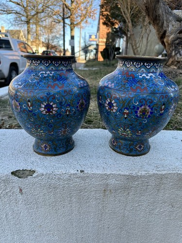 Wonderful antique pair - antique, of