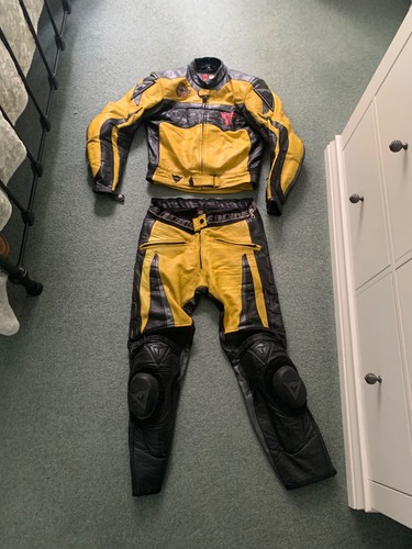 Vintage 1997 dainese piece - vintage,