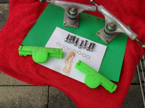 Vintage 1980 skateboard trucks - vintage,